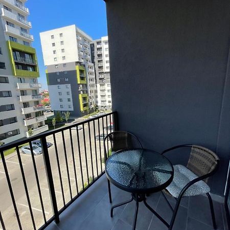 Cozy 1 Bedroom Apartment Oradea Eksteriør bilde